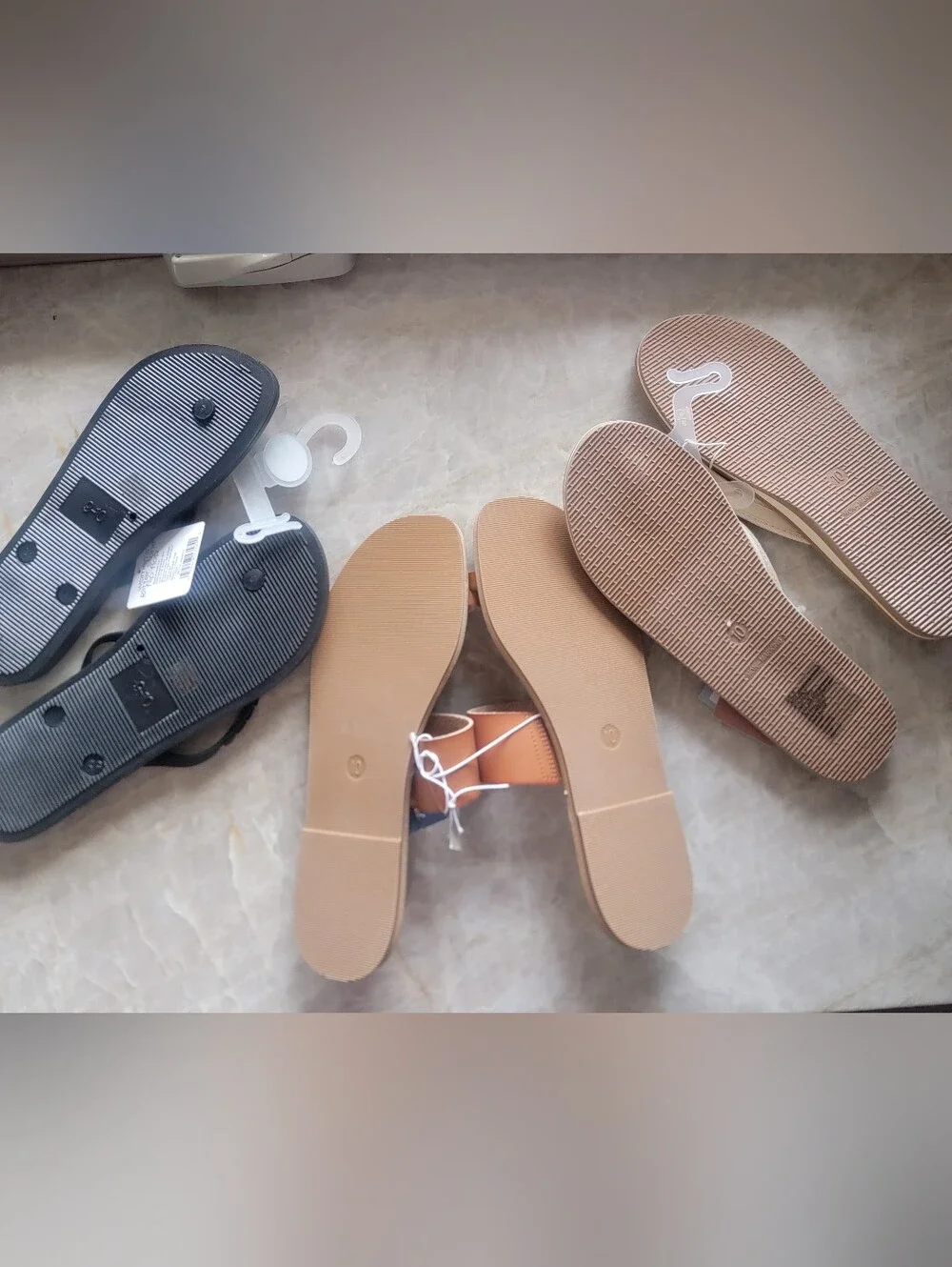 NEW! BUNDLE OF 3 SANDALS SZ 10. Universal Thread, Sun Sky, & Shade & Shore ($48)